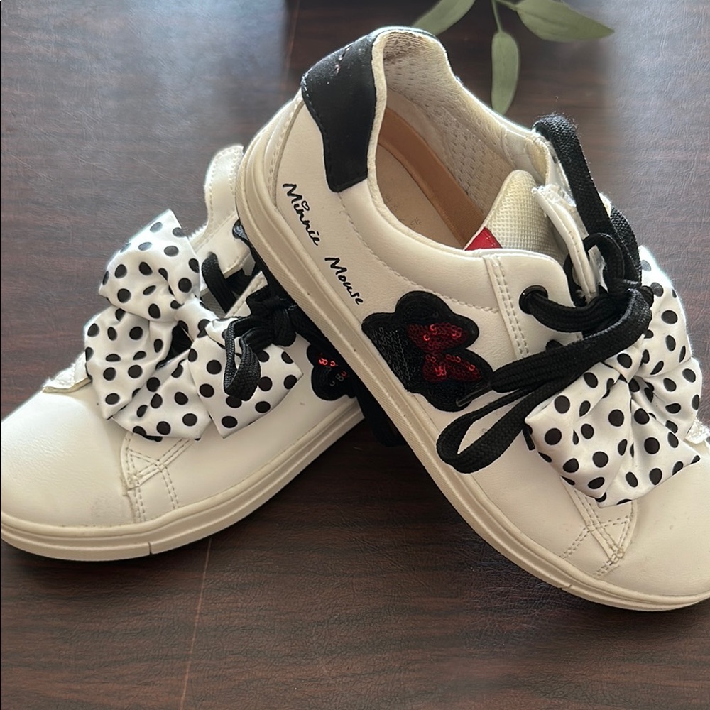 Disney GEOX Kids Shoes - White with Black Polka Dots